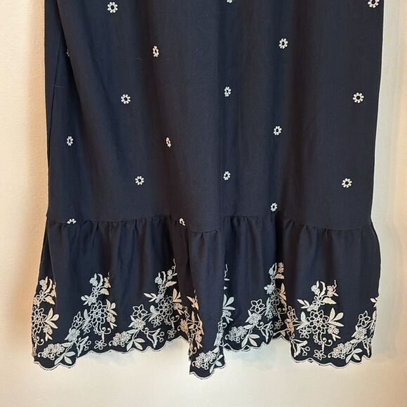 J. Jill Women’s The Date-Night Dress navy embroiderer short sleeve size med EUC - Picture 11 of 12